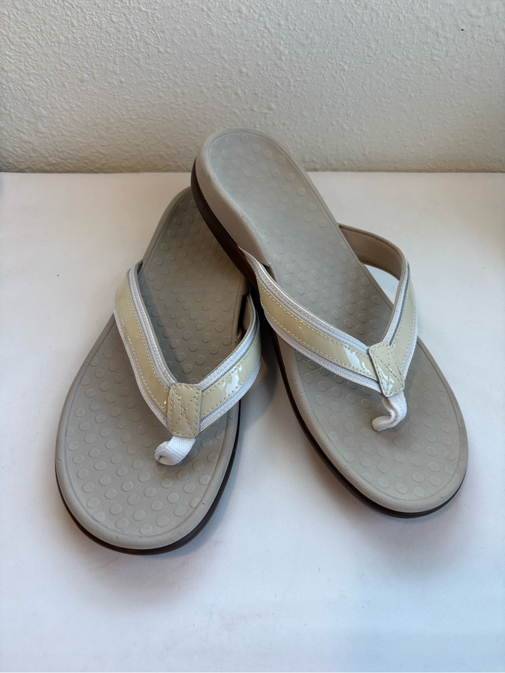 Vionic sandals